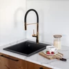 Kép 4/6 - Laveo POLA álló csaptelep rugalmas kiömlővel, rose gold/matt fekete