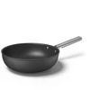 Kép 2/8 - Smeg WOK serpenyő rozsdamentes acél fogantyú 30 cm fekete CKFW3001BLM