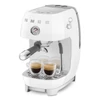 Kép 2/5 - Smeg ECF03WHEU espresso kávéfőző cold brew funkcióval retro fehér