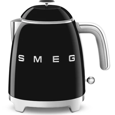 SMEG MINI VÍZFORRALÓ  0,8 liter fekete