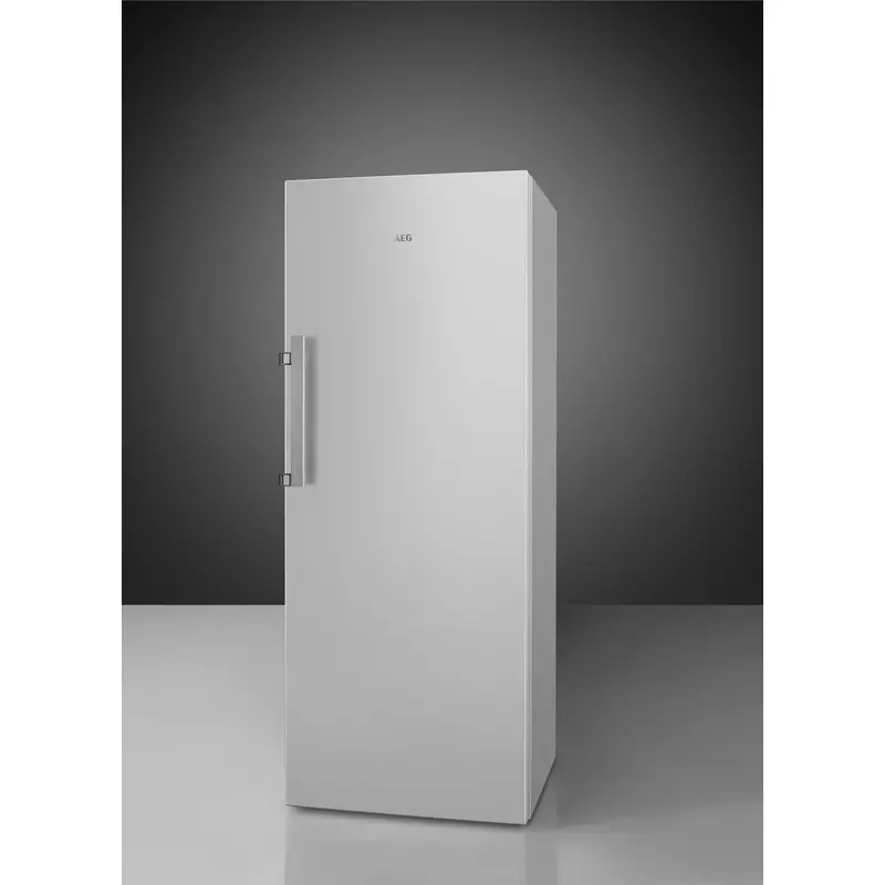 AEG RKB333E2DW Hűtőszekrény