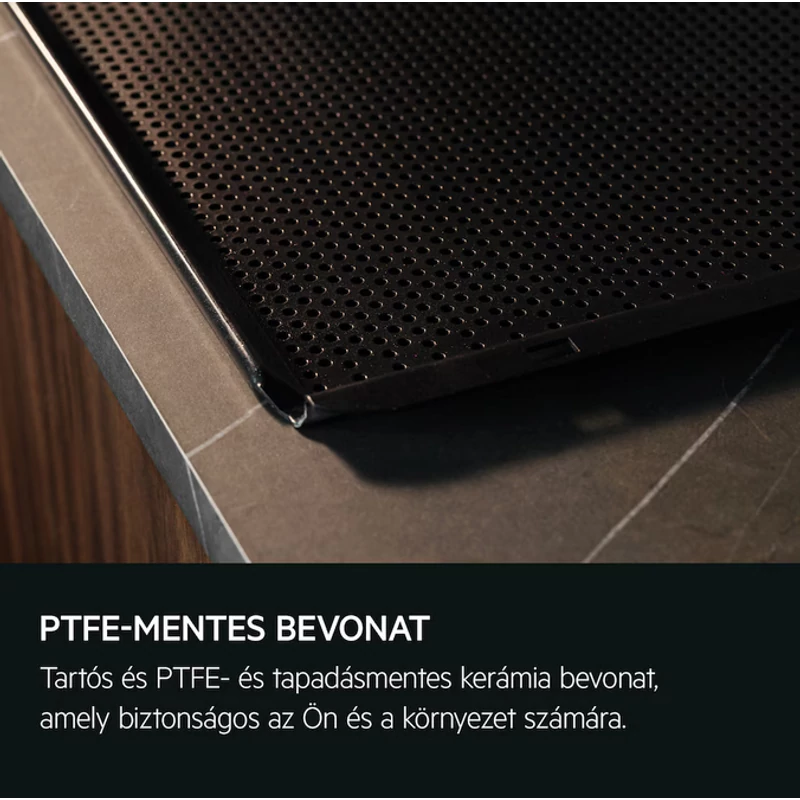 AEG TP9SB831AB ProAssist/SteamPro 9000 gőzsütő gőztisztítással fekete