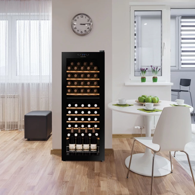 Dunavox DXFH-50.142 Home szabadonálló borhűtő fekete 50 palackos
