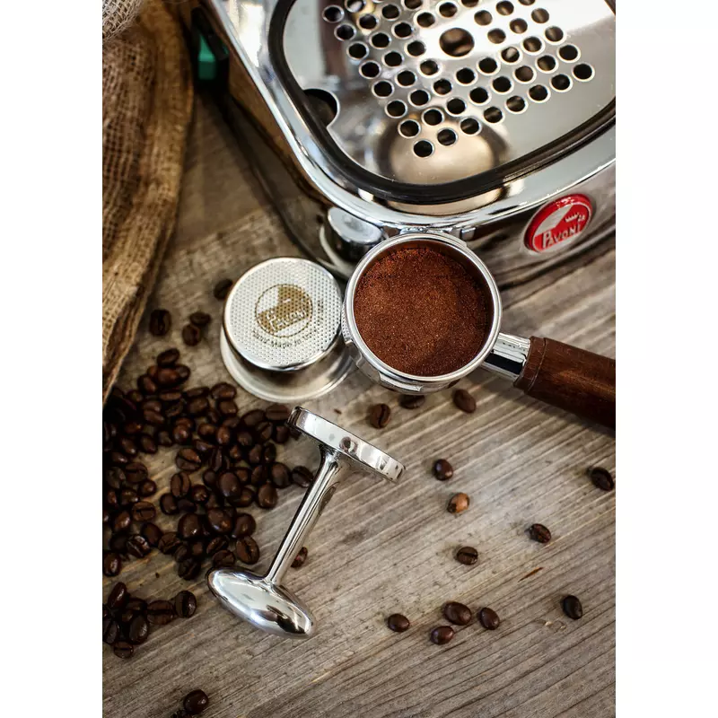 La Pavoni LPLELQ01EU Europiccola karos kávéfőző fekete kiegészítőkkel