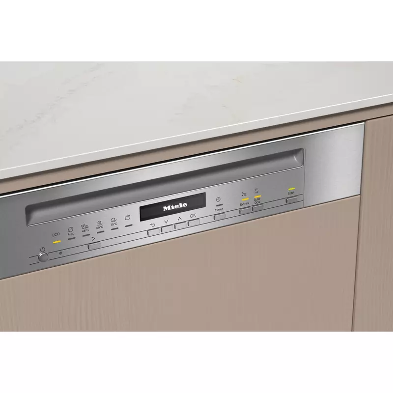 Miele G 7131 SCi  AD 125 Edition  beépíthető mosogatógép látható kezelőpanellel