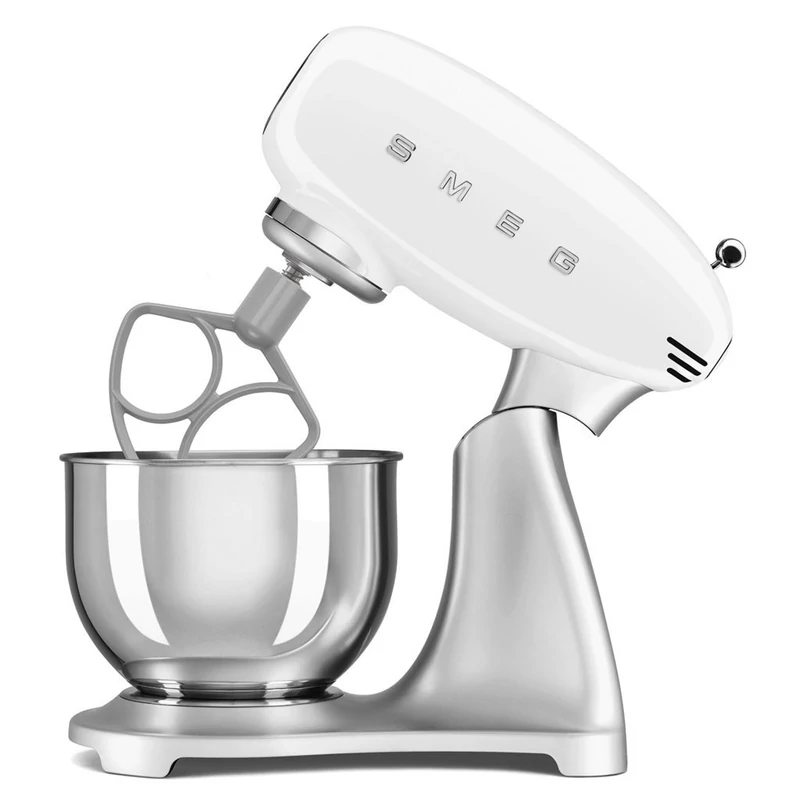 Smeg SMF04WHEU retro konyhai robotgép a test fehér
