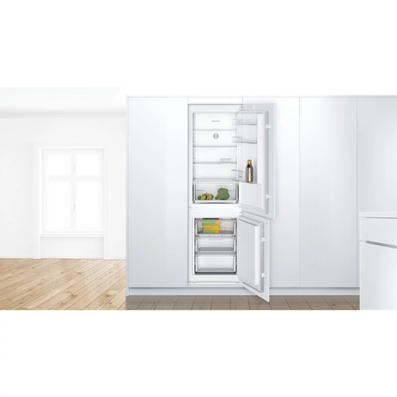 Bosch KIN865SF0 alulfagyasztós beépíthető NoFrost hűtő 178cm Seie2