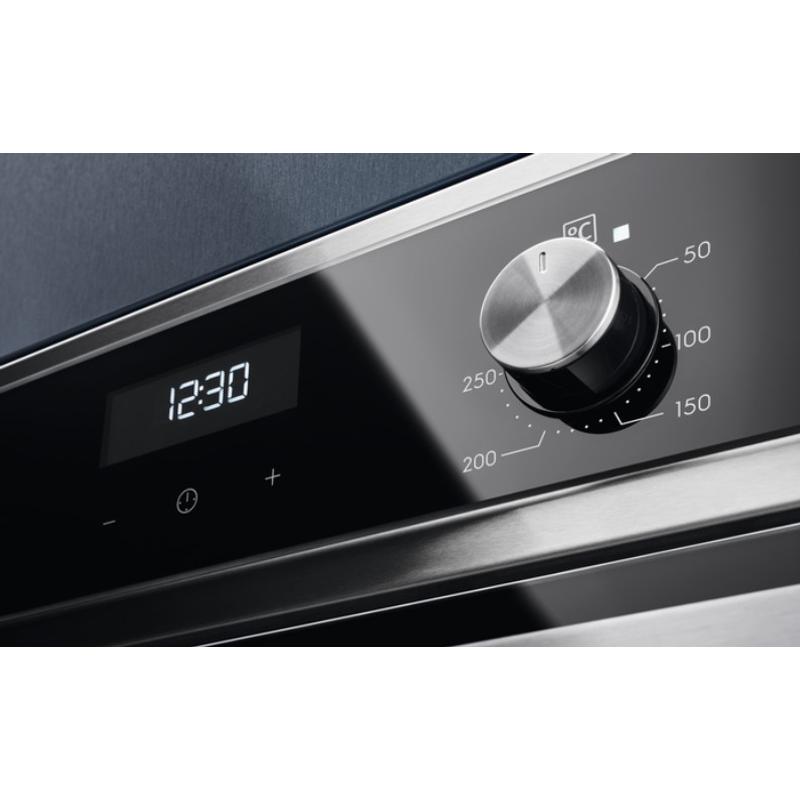 Electrolux EOD5H70BX SteamBake beépíthető sütő