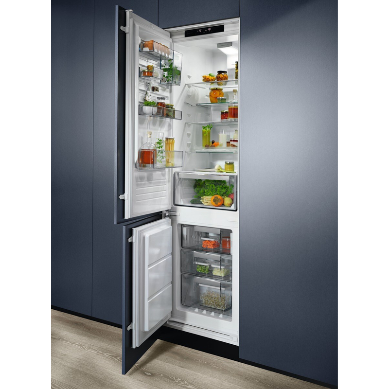 Electrolux ENS8TE19S CustomFlex beépíthető kombinált hűtőszekrény, NoFrost, 189 cm