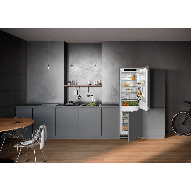 Liebherr ICNc 5103 Pure NoFrost beépíthető alulfagyasztós hűtő 178cm